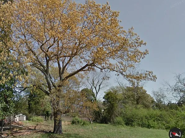 108 Hanover Ave, Hampton, VA 23661