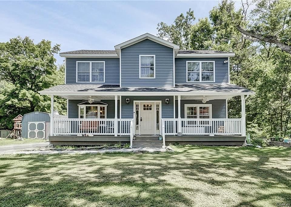 1st image of 24 Wickham Dr