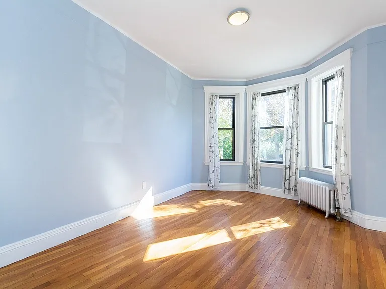65 Park Dr #1 — Photo 2
