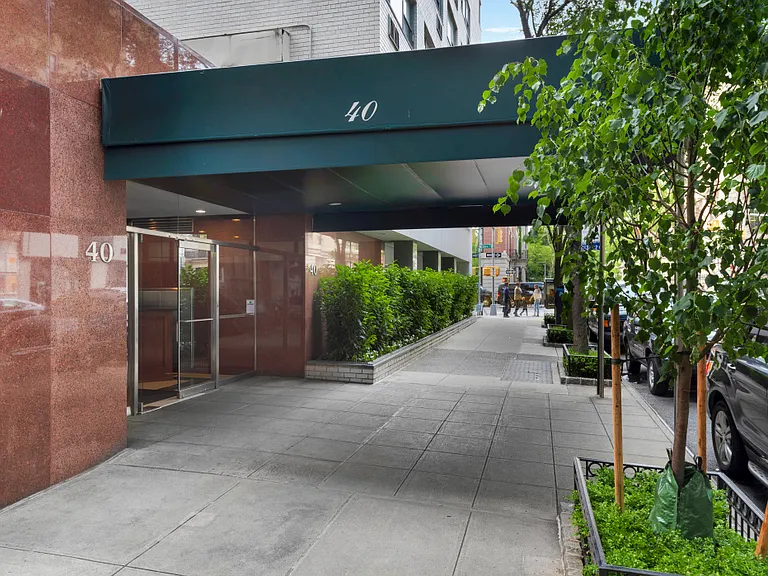 40 E 78th St #15A — Photo 8