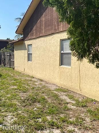 1st image of 4401 NW 5th Ave