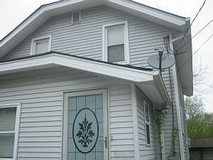 1st image of 1125 Santee Ave