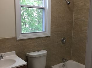 438 14th Ave, Irvington, NJ 07111