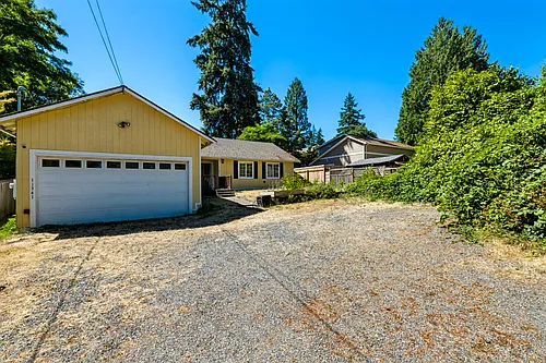 11341 8th Ave NE Photo 1