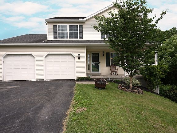 2nd image of 354 Dogwood Ln