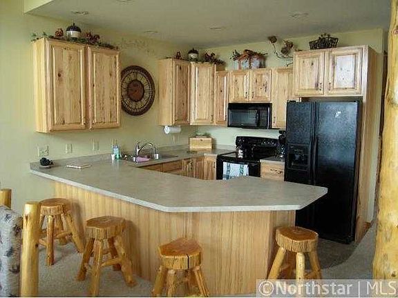 5th image of 20530 487th St Unit 27