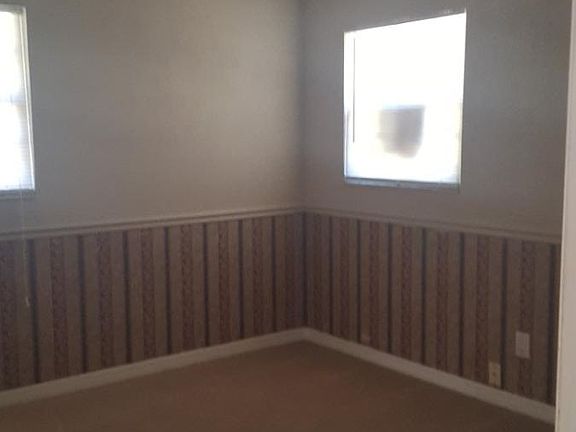 2nd image of 10003 N Ashley St