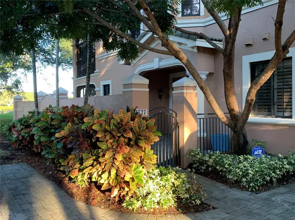(undisclosed Address), Fort Lauderdale, FL 33332