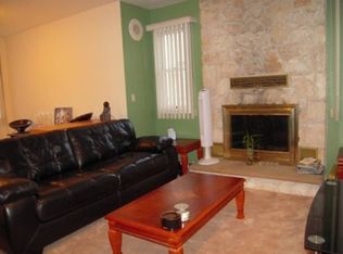 58 3rd St APT 2, Glen Cove, NY 11542
