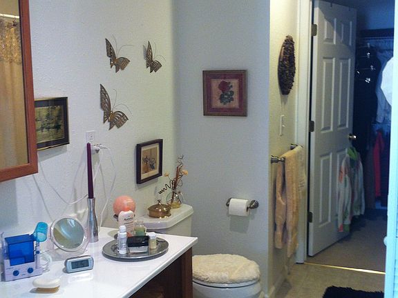 MASTER BATH, Unit A