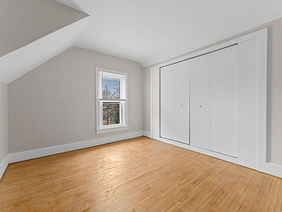 2nd image of 1707 Jefferson St