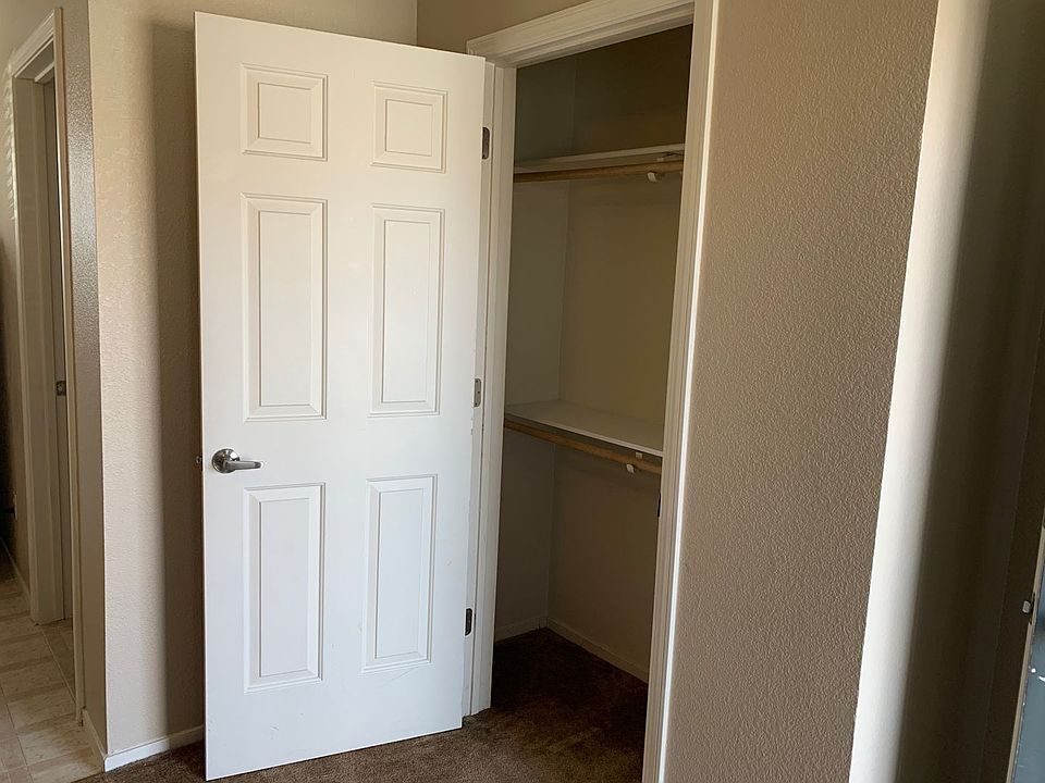 2nd image of 1250 W 2nd St APT D209