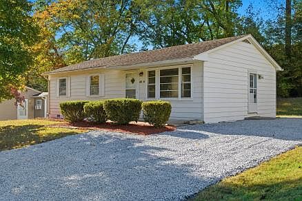 1st image of 2279 Robin Hood Dr