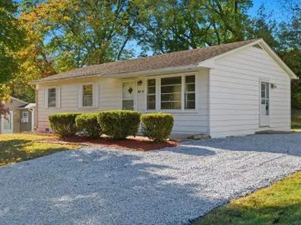 2279 Robin Hood Dr, Danville, VA 24540