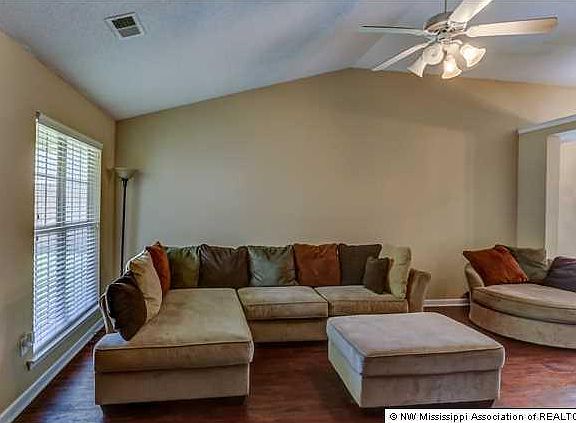 4th image of 5630 Kaitlyn Dr W