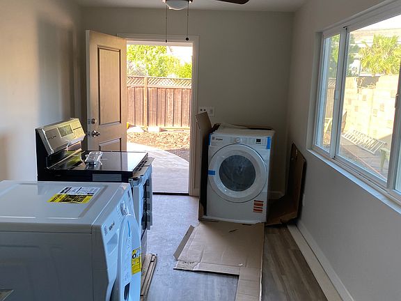 5th image of 2-5080 Severance Dr Unit 2