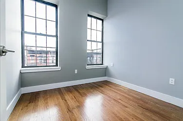 Rented by SCOUTBK.COM