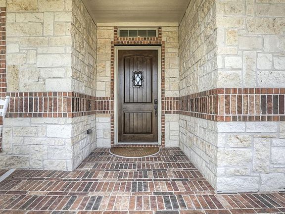 5th image of 25803 Heritage Maple Dr