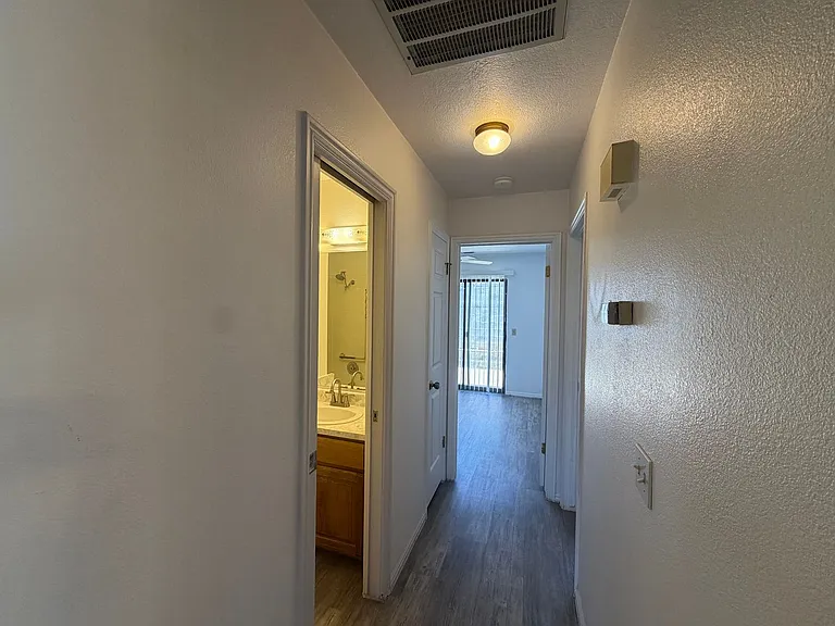 375 S Main St #4 — Photo 10