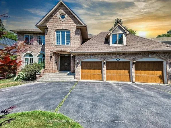 48 Berkindale Dr, Toronto, ON M2L 1Z8