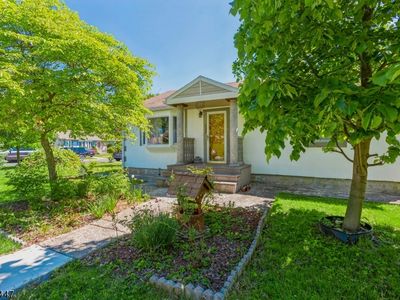 10 Linda Ln, Clark, NJ, 07066