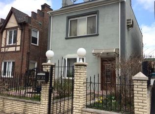 8285 166th St, Jamaica, NY 11432
