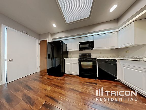4th image of 1507 Teakwood Dr