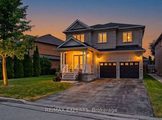 15 Arrowood Cres, Vaughan, ON L4H2R4