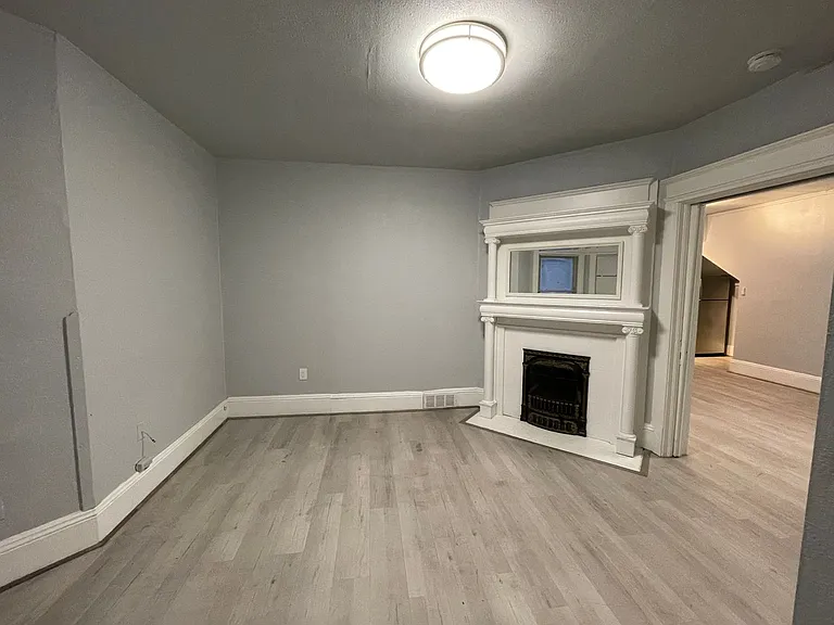 East Union Apartments | Updated Homes Steps from Pike/Pine — Photo 30