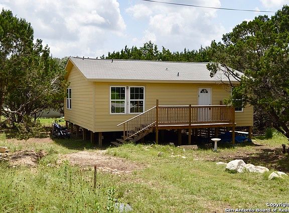 2nd image of 1236 Blueridge Dr