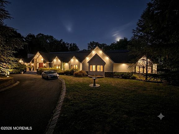 2nd image of 32 Takolusa Drive