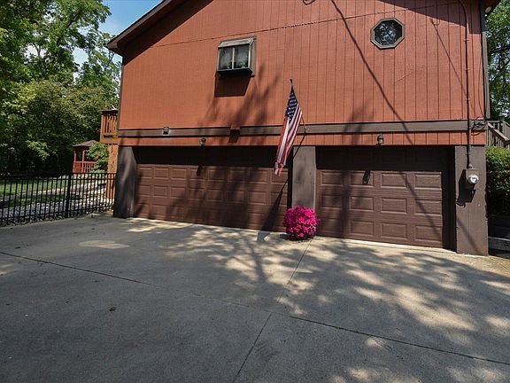4th image of 5524 Heron Dr