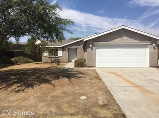 2412 Sycamore St, Selma, CA 93662