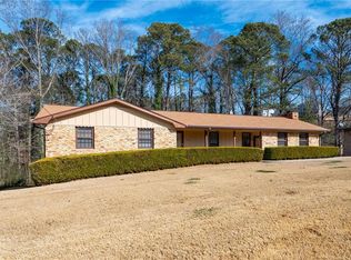 651 Shannon Dr, Marietta, GA 30066