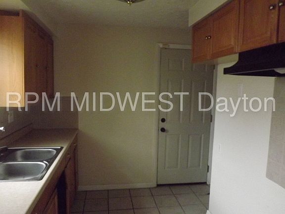 2nd image of 2916 Revels Ave