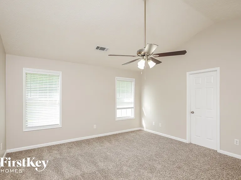 1500 Summer Lake Ter — Photo 8