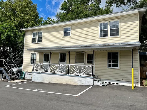411 E College Ave #1 Photo 1