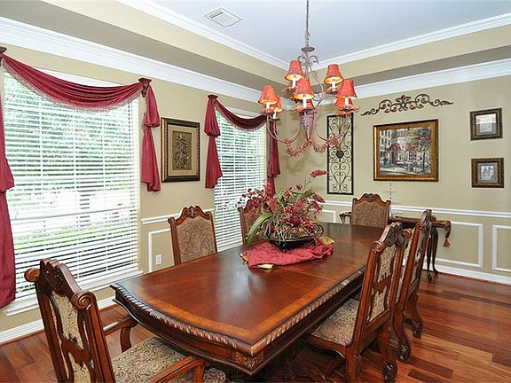 4th image of 6123 Country Falls Ln
