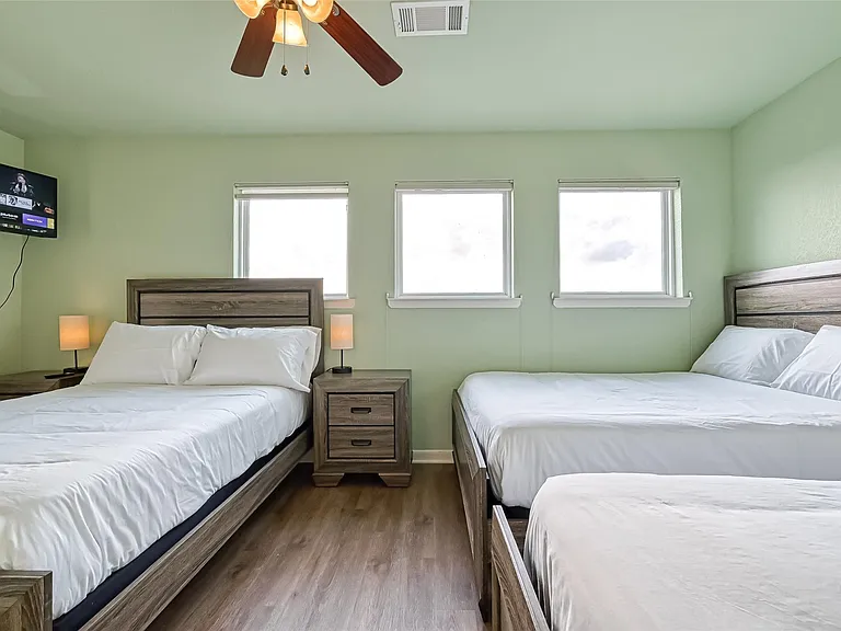 2102 Todville Rd #9 — Photo 29