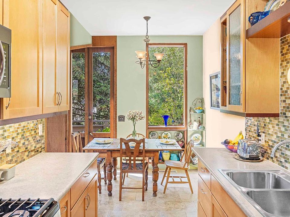 1st image of 3405 Rio Rd