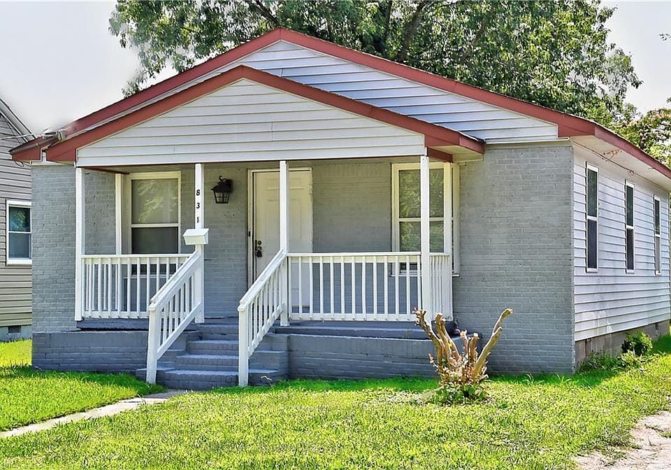 1st image of 831 Quail Ave