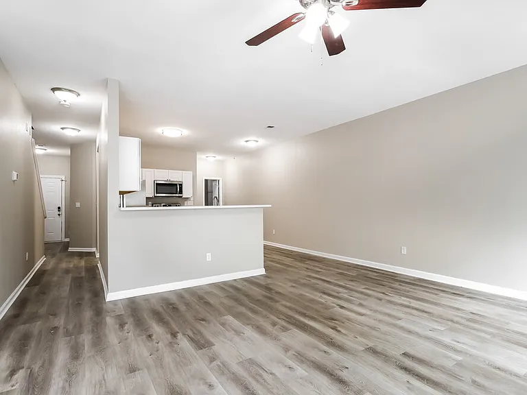 2883 Windsor Forrest Ct — Photo 6