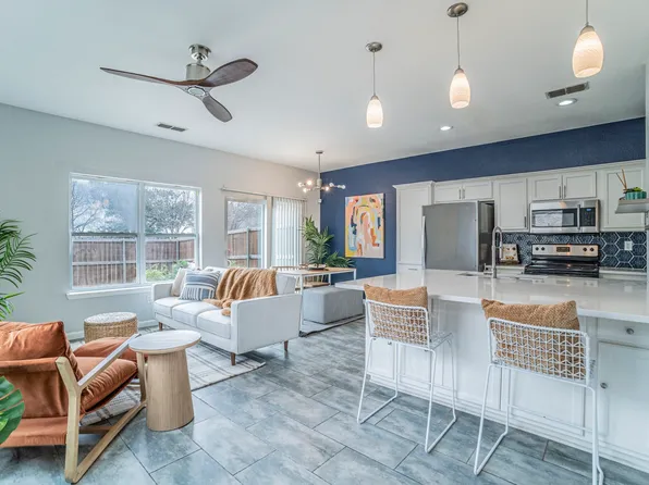 2809 Pasadena Ln, Arlington, TX 76015