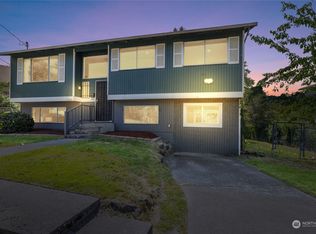 3127 S Walden St, Seattle, WA 98144