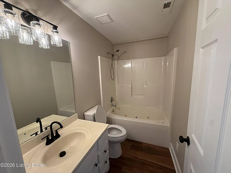 9607 Brooks Bend Rd — Photo 14