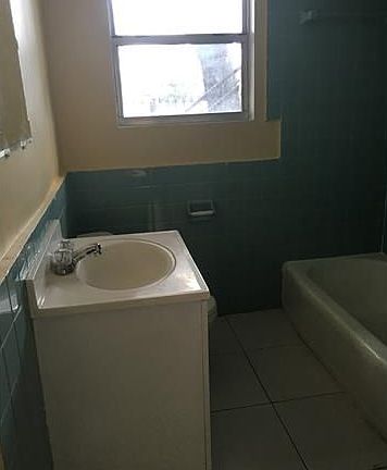 2nd image of 3401 S Claiborne Ave APT 3