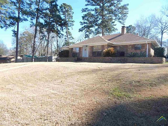 2nd image of 213 Robinwood Dr