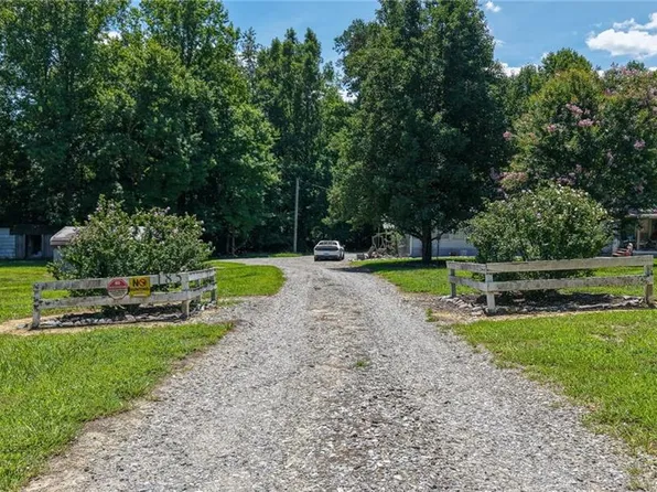 185 Bells Ln, Ronda, NC 28670