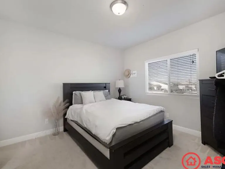 3704 Shady Village Ln — Photo 16