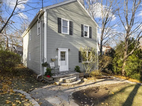 4 Bennett Rd, Marblehead, MA 01945